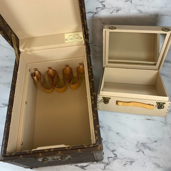 ❌❌ Louis Vuitton Monogram Trunk Boite Flacons Beauty Vanity Case Vintage Hard - Picture 6 of 13
